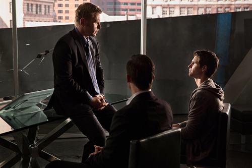 The Tomorrow People -- "In Too Deep" -- Image Number: TP102B_7826.jpg —Pictured (L-R): Mark Pellegrino as Dr. Jedikiah Price and Robbie Amell as Stephen -- Photo: Jack Rowand/The CW -- © 2013 The CW Network, LLC. All rights reserved.