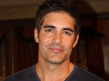 On set with &#39;Days of our Lives&#39; star Galen Gering - galen_gering_x14