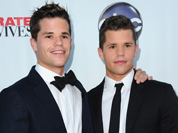 Alberto E. Rodriguez/Getty Images Max & Charlie Carver
