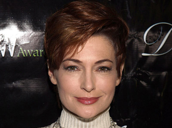 Carolyn Hennesy Embraces Her Inner 'Cougar'